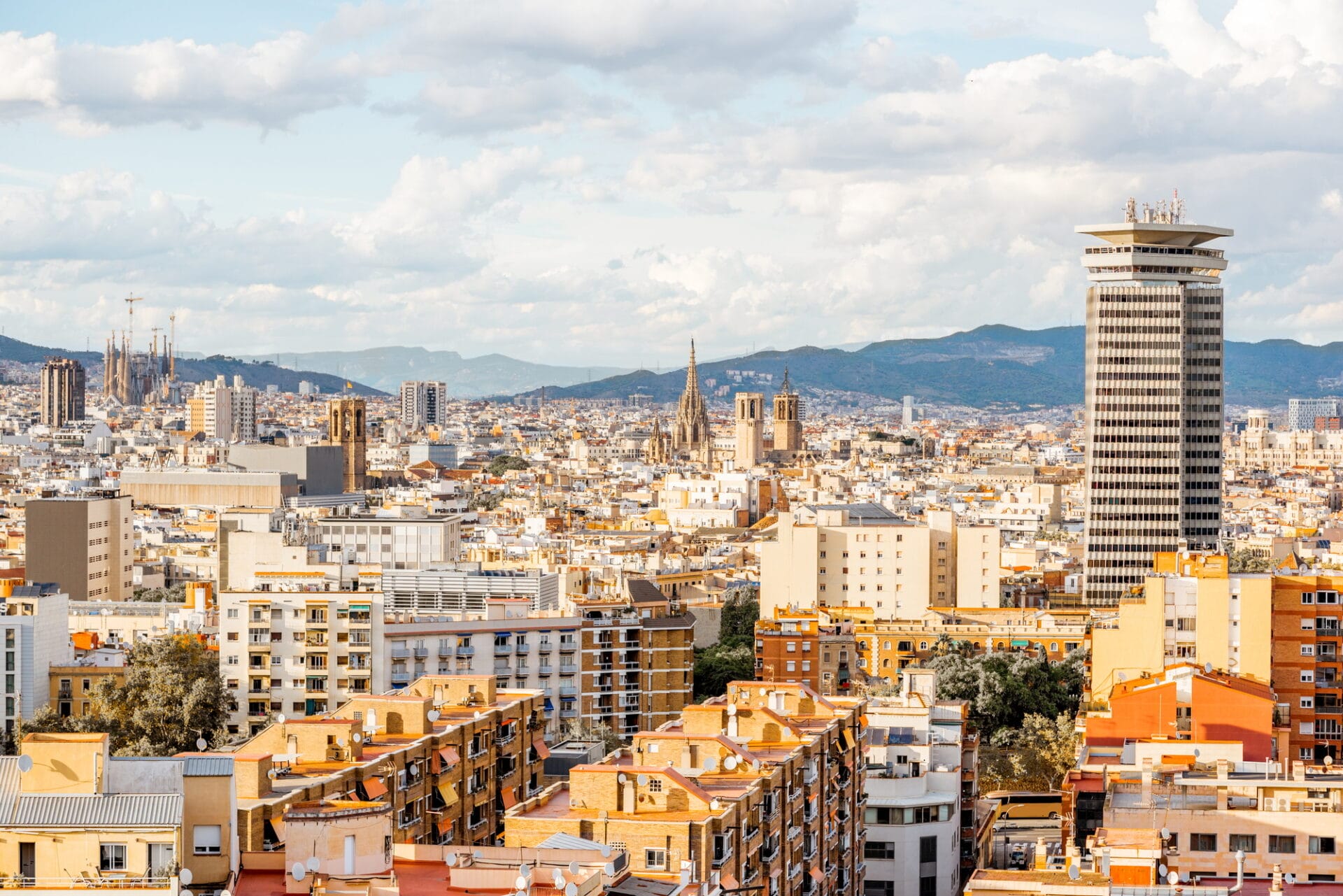 Barcelona city impression for Lana High Class Escort