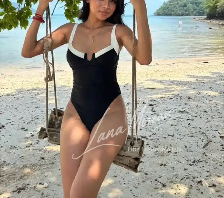 Elegant Thai Escort Calypso beachside Bangkok