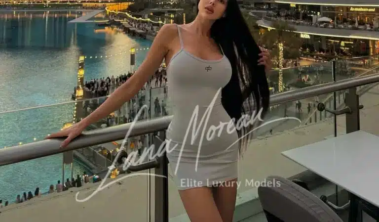Elite Companion Dubai with seductive curves