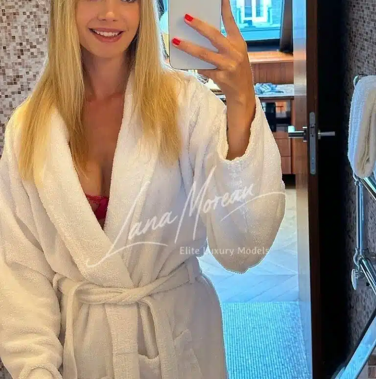 Lara – VIP Escort Monaco Model