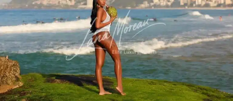 Luxury companion Indyara