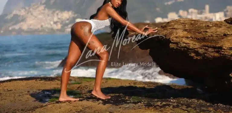 Seductive beach photo Indyara Zurich