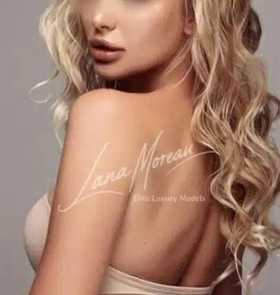 Blonde Elite Companion Miami with seductive curls