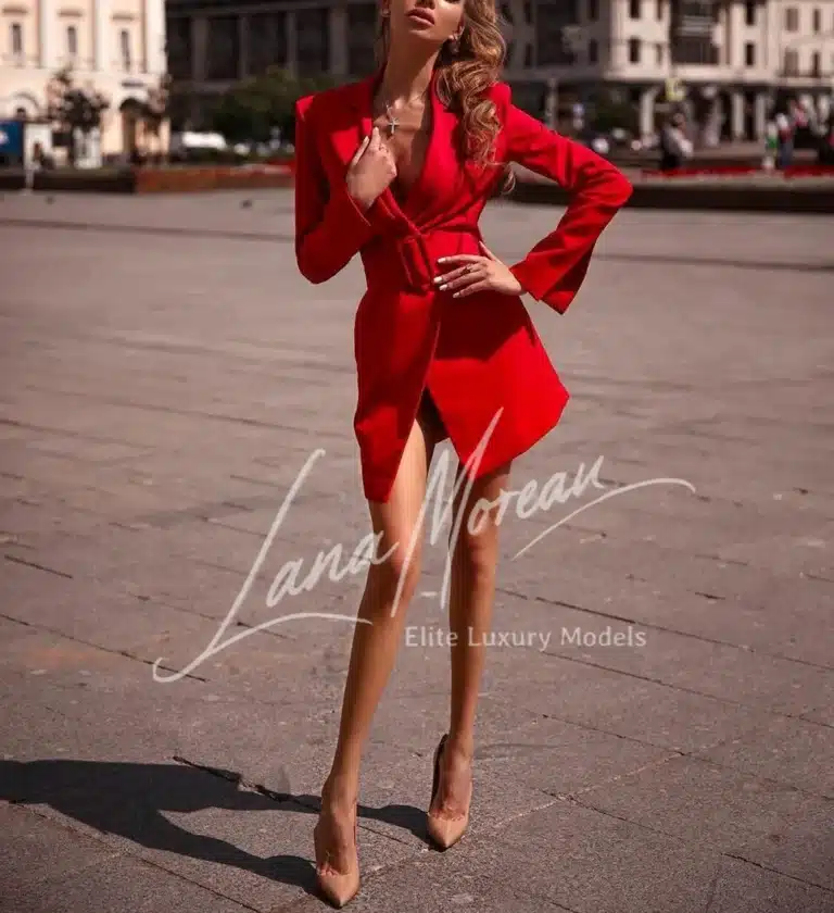 Luxury Escort Vienna in Red Dress