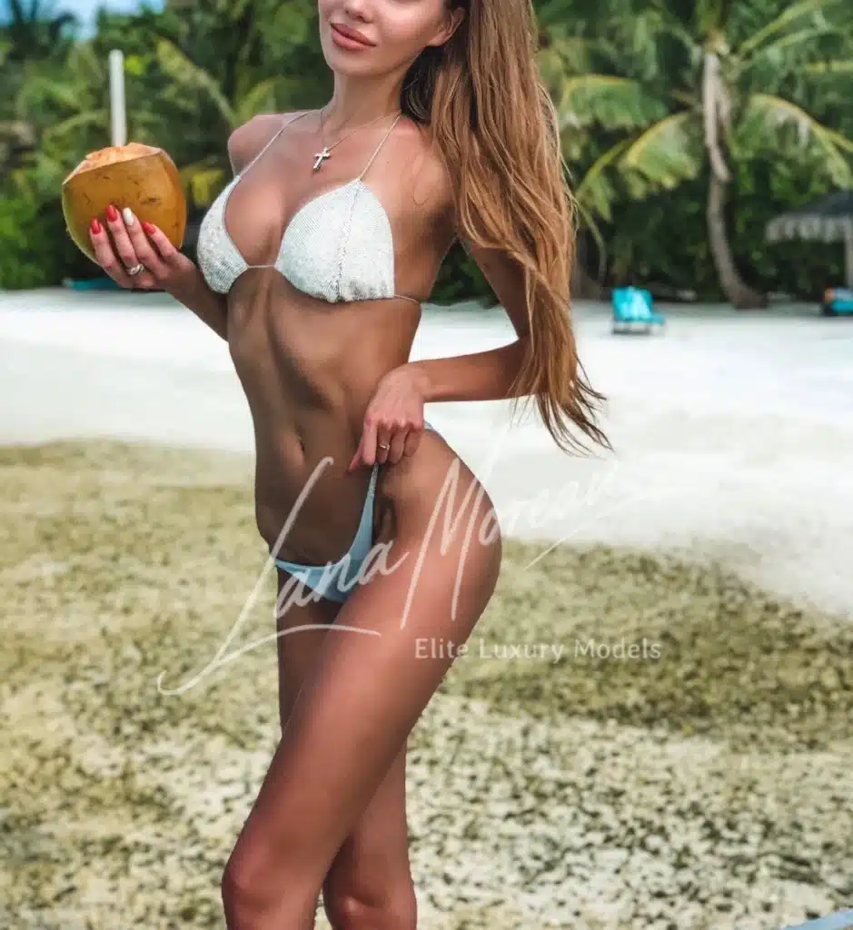 VIP escort Vienna at beach