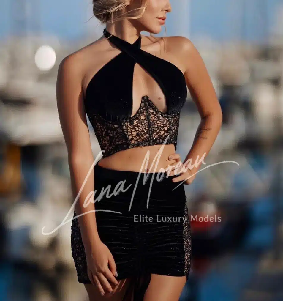 Chic Escort Monica with luxury vibe